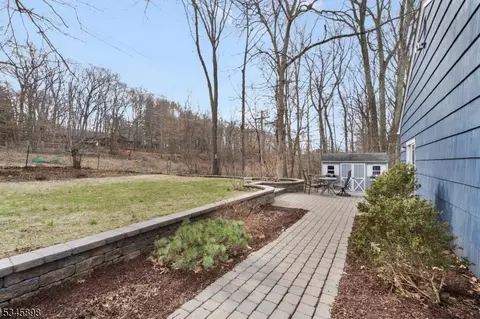 25 Slope Dr, Dover, NJ 07801 photo 30