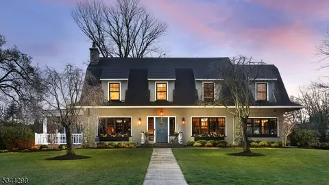 215 Orchard St, Cranford, NJ 07016
