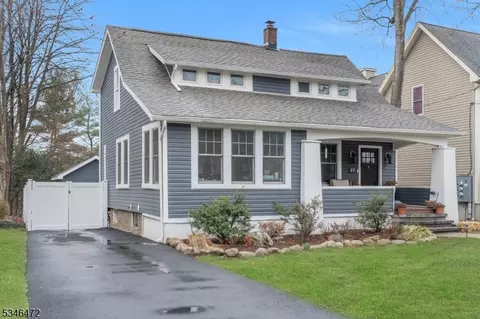 69 Church St, Ramsey, NJ 07446