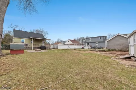 30 C St, Middlesex, NJ 08846 photo 23