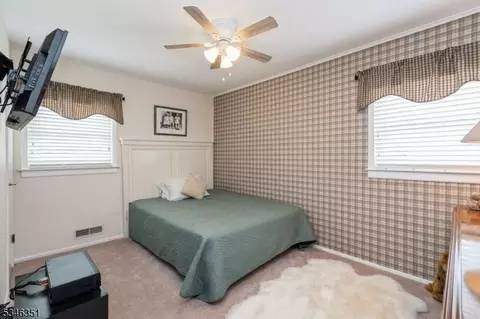 7 Melanie Ln, Wayne, NJ 07470 photo 32