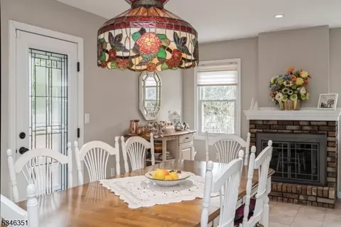 7 Melanie Ln, Wayne, NJ 07470 photo 26
