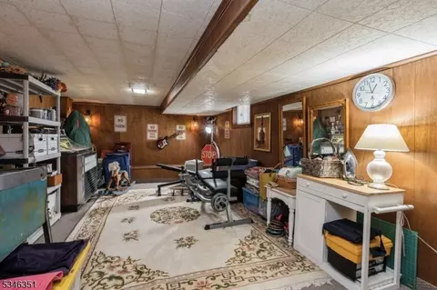 7 Melanie Ln, Wayne, NJ 07470 photo 13