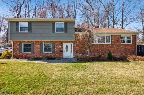 11 Insley Rd, Florham Park, NJ 07932