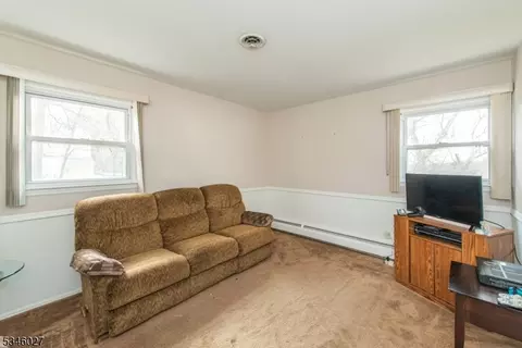 32 Sears Pl, Wayne, NJ 07470 photo 14