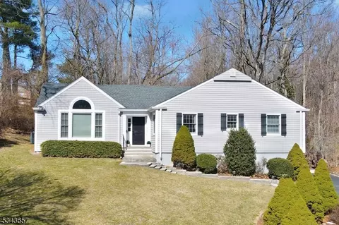285 Taylor Rd S, Short Hills, NJ 07078