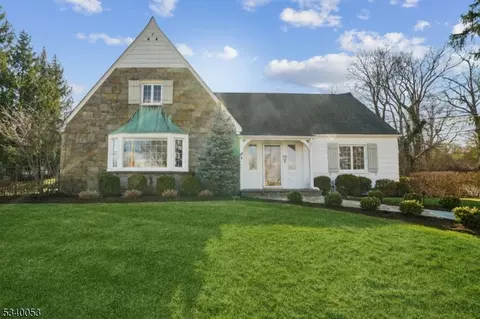 38 Pine Ave, Madison, NJ 07940