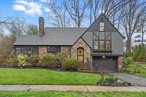 33 Colony Dr, West Orange, NJ 07052