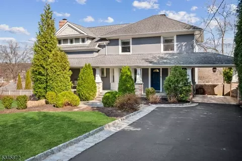 25 Clark St, Summit, NJ 07901 photo 2