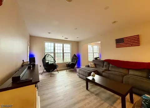 8306 Sanctuary Blvd #8306, Riverdale, NJ 07457