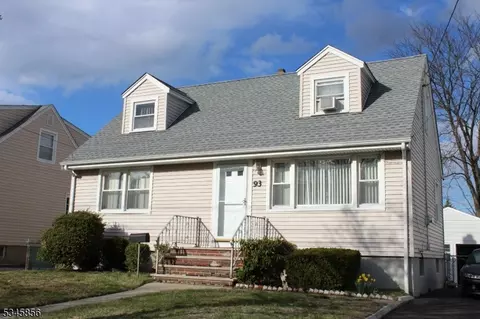 93 Green Tree Rd, Clifton, NJ 07013