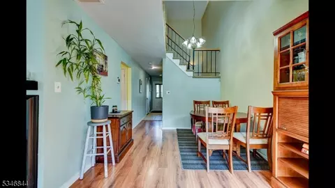 206 Crestview Rd, Bridgewater, NJ 08807 photo 19