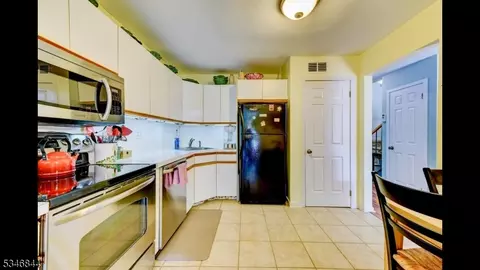 206 Crestview Rd, Bridgewater, NJ 08807 photo 24