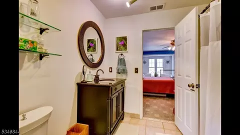 206 Crestview Rd, Bridgewater, NJ 08807 photo 35