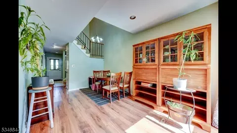 206 Crestview Rd, Bridgewater, NJ 08807 photo 18