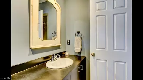 206 Crestview Rd, Bridgewater, NJ 08807 photo 28
