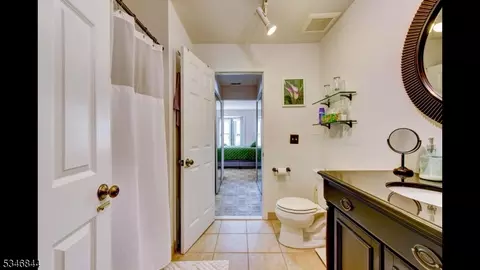 206 Crestview Rd, Bridgewater, NJ 08807 photo 36