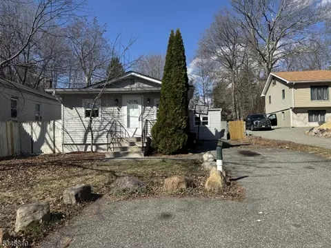 12 John St, West Milford, NJ 07480