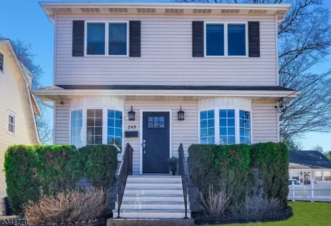 249 Linden Ave, Verona, NJ 07044