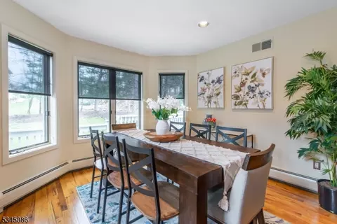 16 Mountain Rd, Wayne, NJ 07470 photo 12