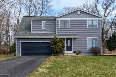 1123 Butlers Park Rd, Washington, NJ 07882