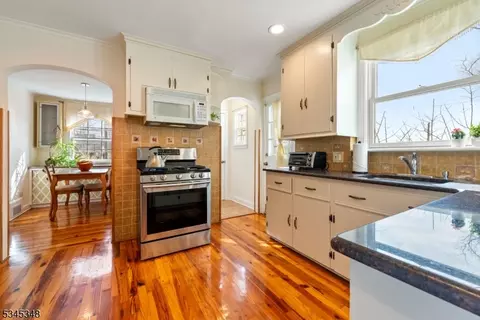 436 Millburn Ave, Millburn, NJ 07041 photo 9