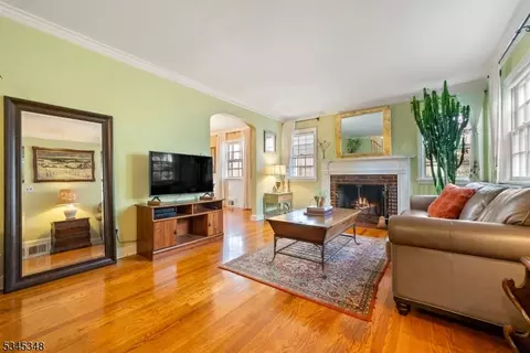 436 Millburn Ave, Millburn, NJ 07041 photo 5