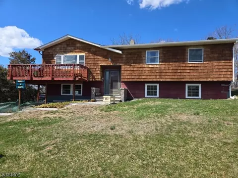 71 Old Beaver Run Rd, Lafayette, NJ 07848