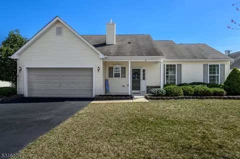 50 Country Walk Blvd, Manchester Township, NJ 08759