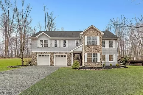 54 Hyatt Rd, Branchville, NJ 07826