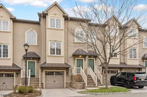 1 Glen Rock Sq #B3, Glen Rock, NJ 07452