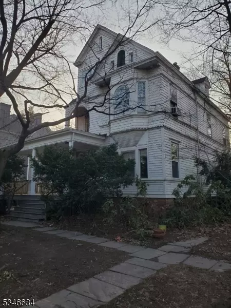 433 Prospect St, East Orange, NJ 07017
