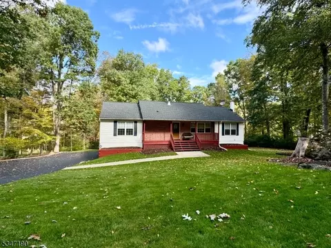 233 Shiloh Rd, Blairstown, NJ 07825