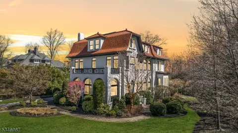 171 Christopher St, Montclair, NJ 07042