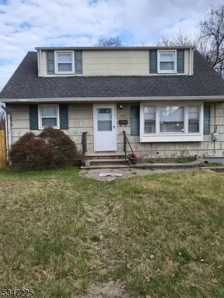 925 S Main St, Manville, NJ 08835