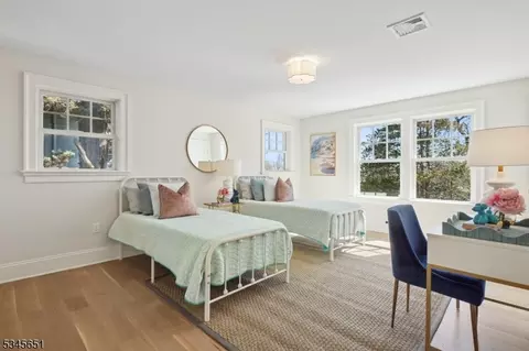 199 Christopher St, Montclair, NJ 07042 photo 24