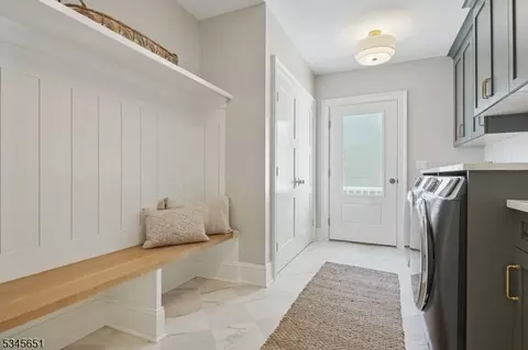 199 Christopher St, Montclair, NJ 07042 photo 16