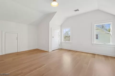 199 Christopher St, Montclair, NJ 07042 photo 28