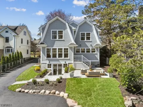 199 Christopher St, Montclair, NJ 07042 photo 39
