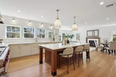 199 Christopher St, Montclair, NJ 07042 photo 5