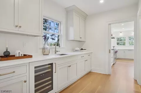199 Christopher St, Montclair, NJ 07042 photo 11
