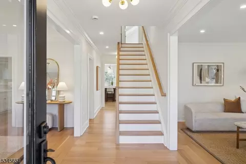 199 Christopher St, Montclair, NJ 07042 photo 4