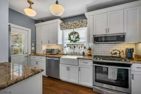72 Main St, Hackettstown, NJ 07840 photo 18