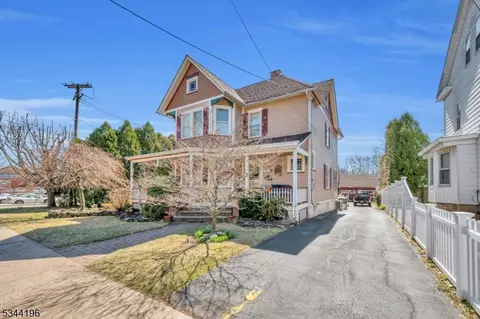 72 Main St, Hackettstown, NJ 07840 photo 2