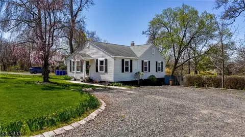 69 N Willow Rd, Hillsborough, NJ 08844