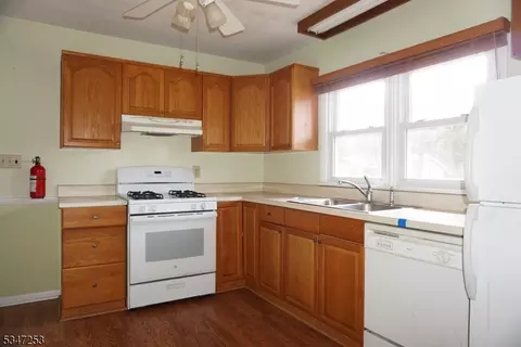 11 Pershing Ave, Califon, NJ 07830 photo 10
