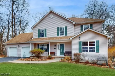 222 Ann St, Dover, NJ 07801