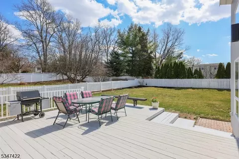 Exterior - 110 Calvert Ave E, Edison, NJ 08820 photo 6 of 6