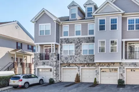 94 George Russell Way, Clifton, NJ 07013