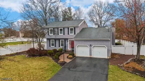 622 Van Liew Ct, Hillsborough, NJ 08844